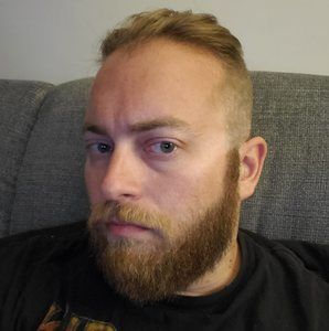 Meet your Posher, Tom